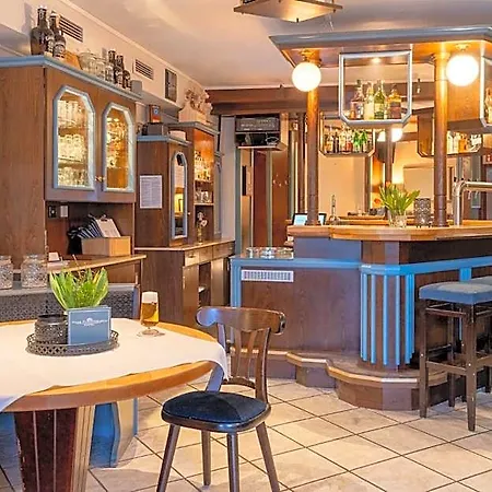Alojamento de Acomodação e Pequeno-almoço Haus Fliederbusch 3*
