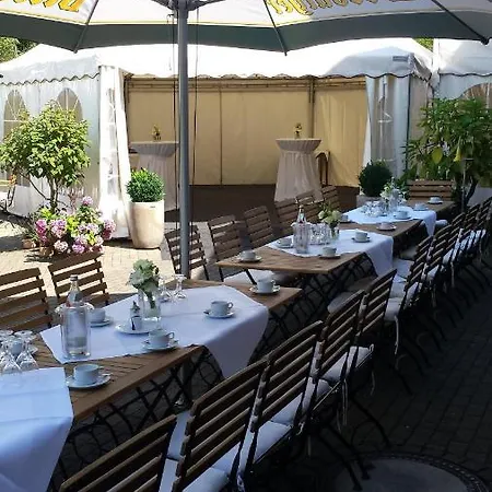 Haus Fliederbusch Couette-café 3*