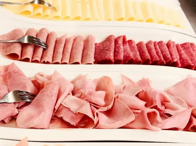 Haus Fliederbusch 3* בורקן